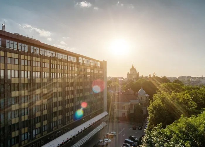 Premier Dnister 4* リヴィウ