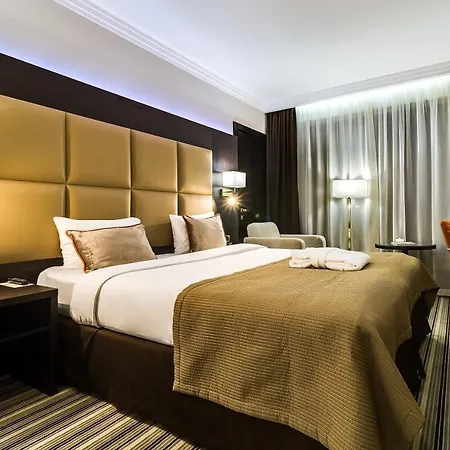 Premier Dnister 4* Lviv