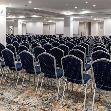 Premier Dnister Hotel 4*