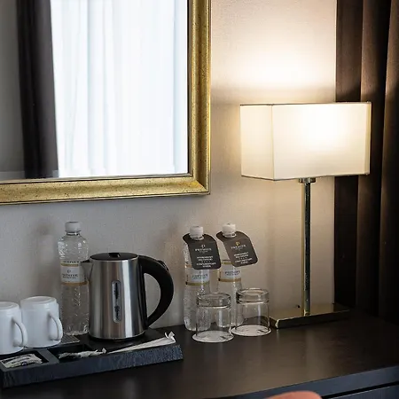 Premier Dnister Hotel 4*