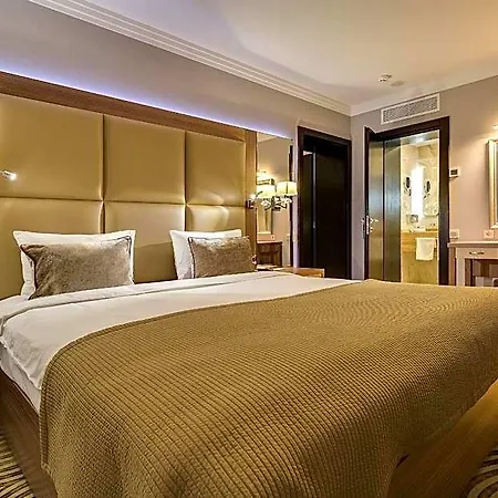 Premier Dnister 4* Lviv