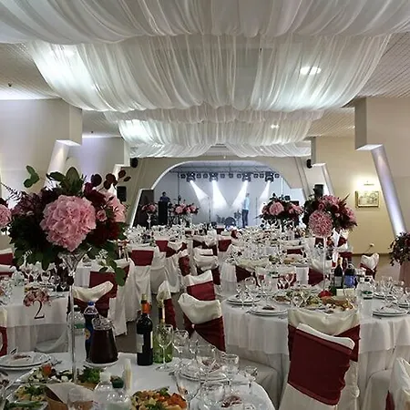 Premier Dnister Hotel Lviv