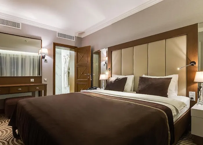 Premier Dnister Hotel Lviv