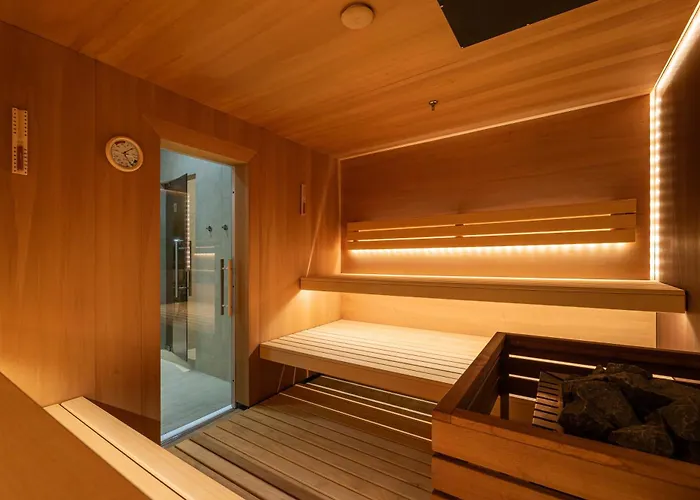 Premier Dnister Hotel 4*