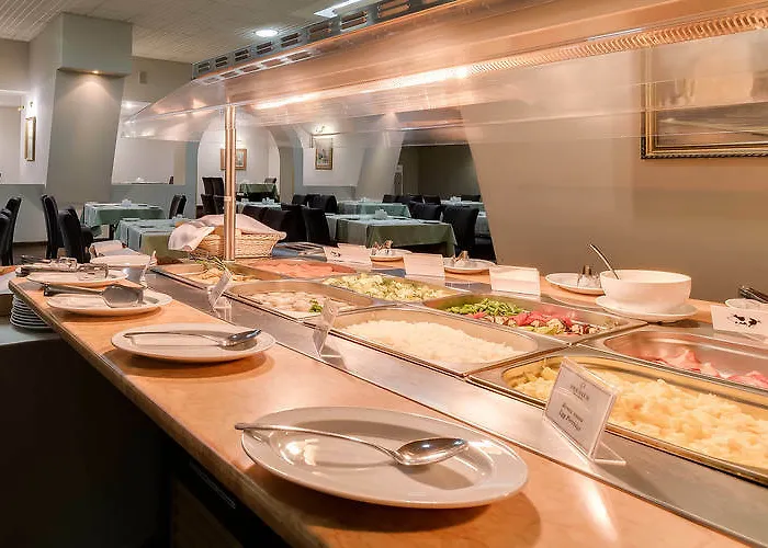 Premier Dnister Hotel