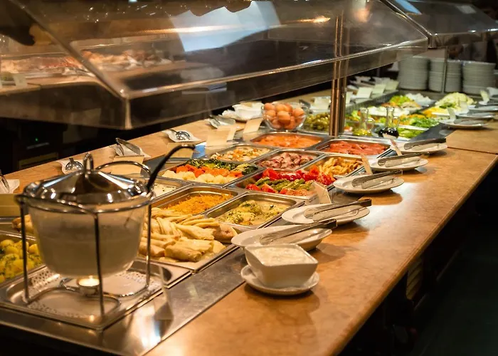 ホテル Premier Dnister 4*