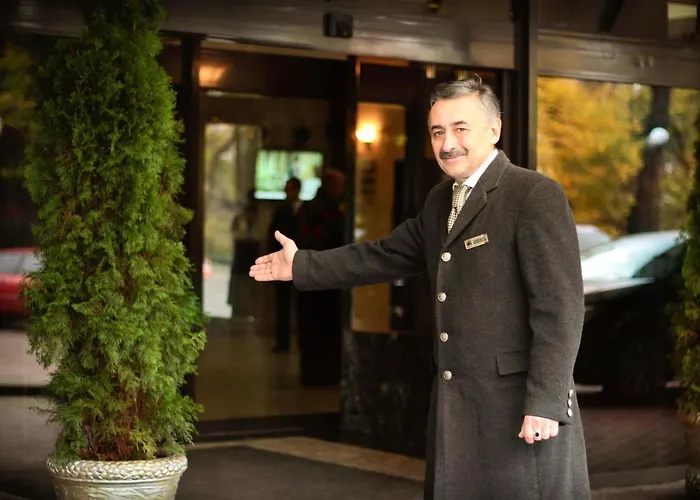 Premier Dnister Hotel Lviv