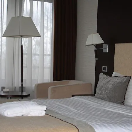 Hotell Premier Dnister
