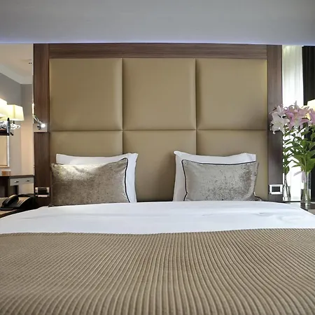 Hotell Premier Dnister
