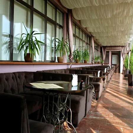 호텔 Premier Dnister