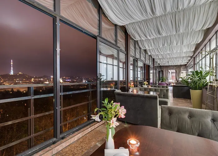 Premier Dnister リヴィウ